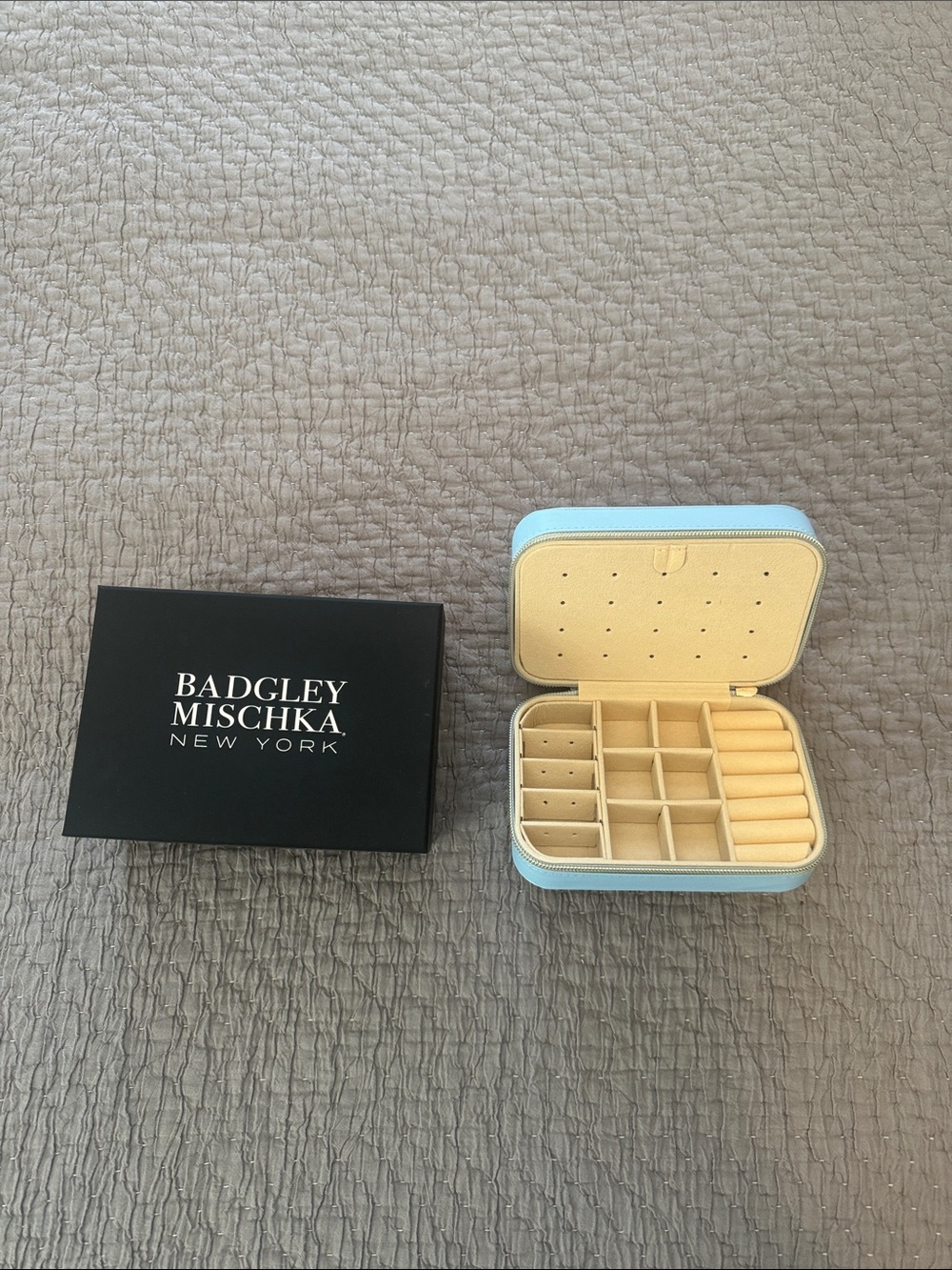 Badgley Mischka Jewelry Storage Travel Case